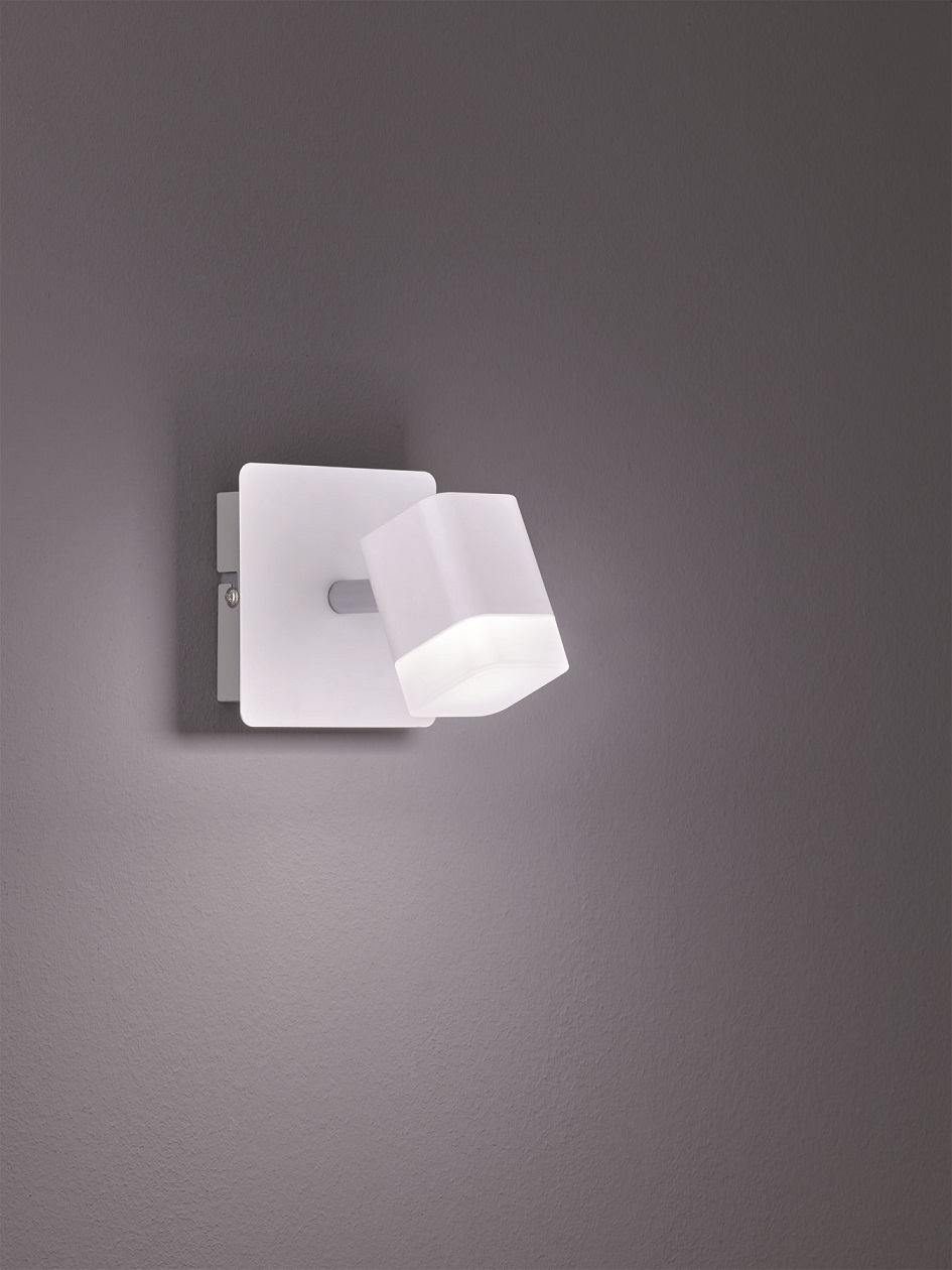 Trio Leuchten R82151131 ROUBAIX - LED nástěnné bodové svítidlo v bílé barvě, LED 4W, 3000K