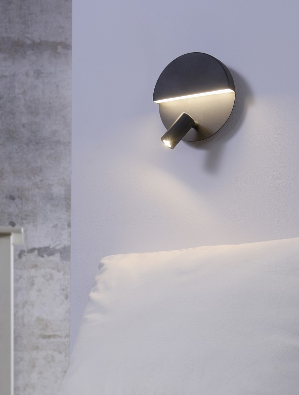 Trio 222370232 MARIO - Nástěné LED svítidlo za zeď k posteli se čtecí bodovkou, 3000K