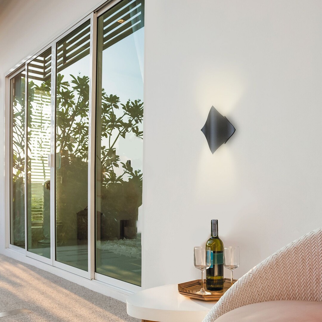 Rabalux 8130 NAVIA - LED moderní venkovní nástěnné svítidlo v černé barvě, 11W, 4000K, IP65