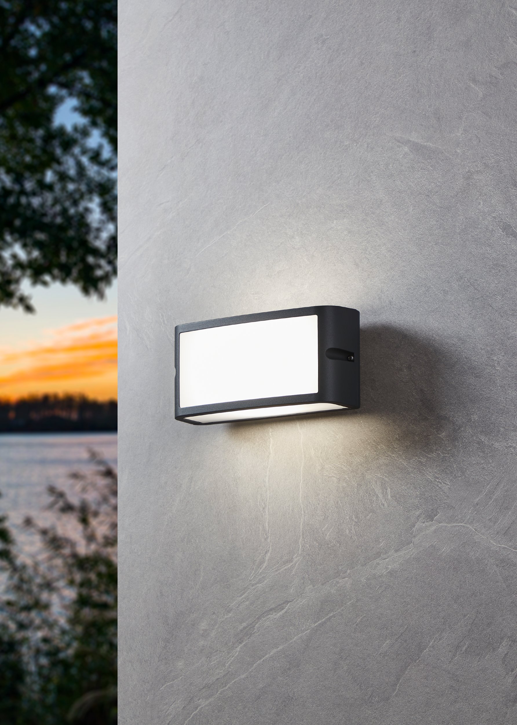 Eglo 900808 CAMARDA - LED nástěnné svítidlo venkovní, antracit 10,5W, 4000K, IP54