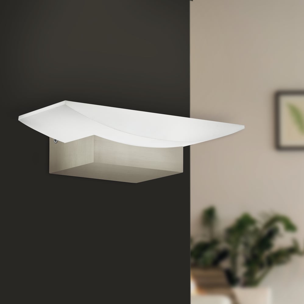 Eglo 96038 METRASS - LED nástěnné svítidlo v satinovaném niklu, LED 5,6W, 3000K