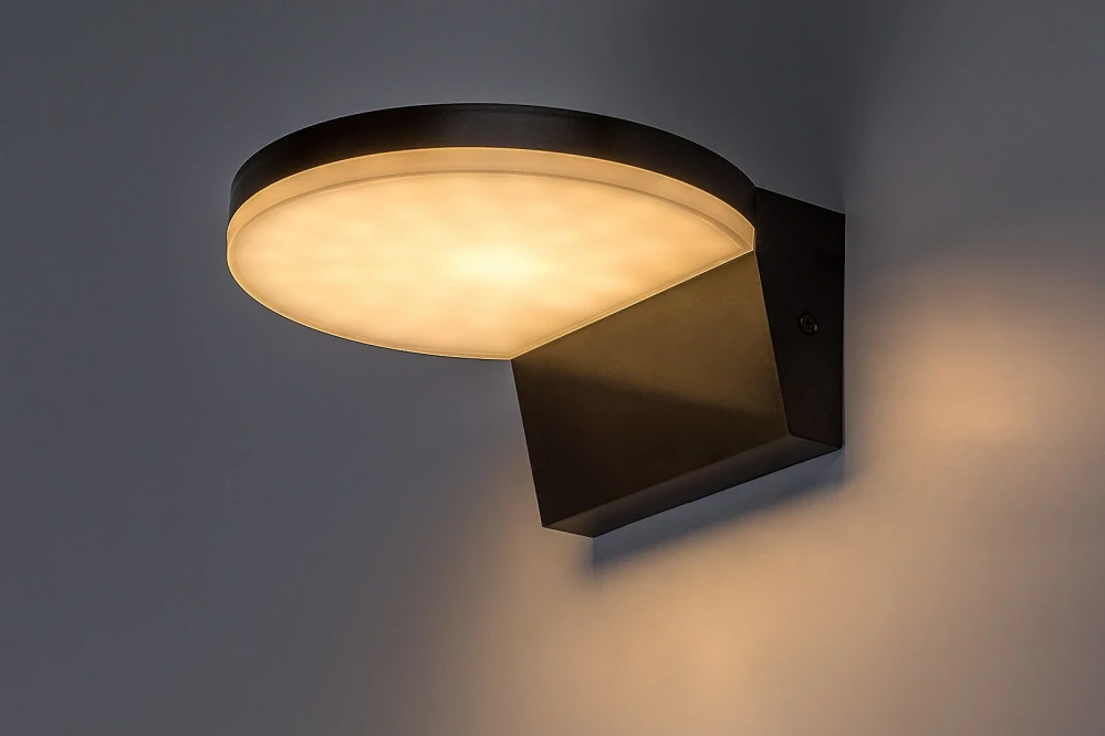 Rabalux 77117 BATIDA - Nástěnné LED venkovní svítidlo v černé barvě, LED 9W, 2700 / 4000 / 6500K, IP54