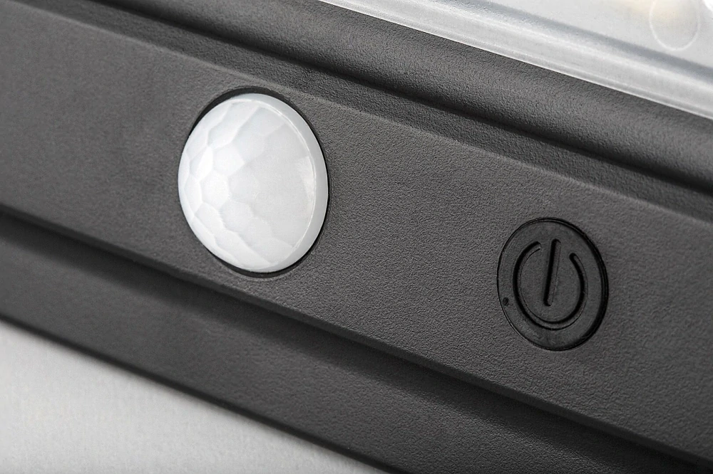 Rabalux 77040 FLAXTON - LED solární černé nástěnné svítidlo s pohybovým čidlem, 7W, 700lm, 4000K, IP54