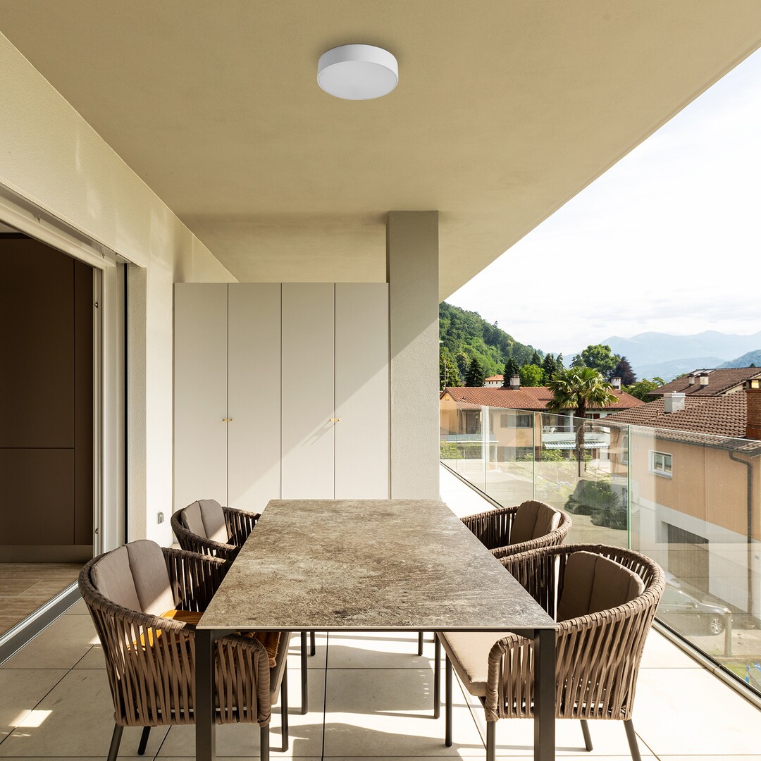 Rabalux 7894 TARTU - LED moderní venkovní stropní nebo nástěnné svítidlo v bílé barvě, 24W, 2800K, 4000K, 6000K, IP44, Ø 30cm