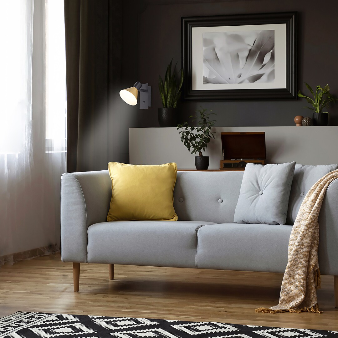 Rabalux 3157 ALVARO - Nástěnné svítidlo s vypínačem v černo zlaté barvě, 1 x E14