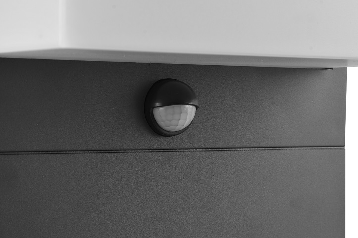 Trio Leuchten 540969142 NESTOS - LED stojací venkovní svítidlo v antracitové barvě s čidlem, LED 13W, 3000K, IP54, 45cm