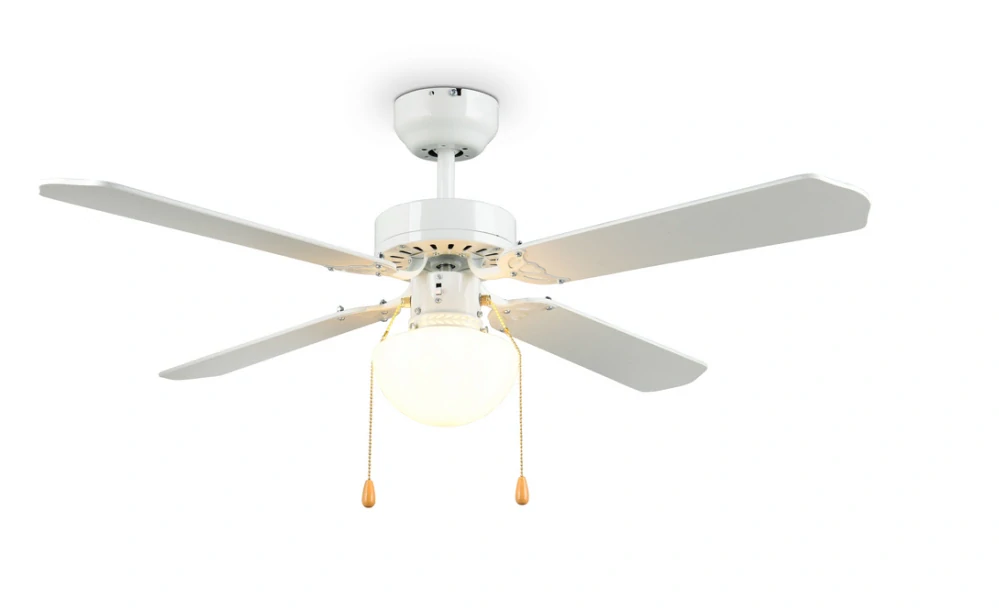 Trio R66592031 HAMMERFEST - Stropní ventilátor s osvětlením v dekoru dřeva nebo bílé barvě, 1 x E27, Ø 106,5cm
